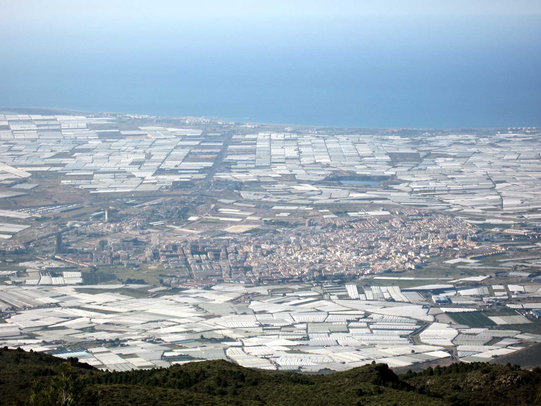 Vista aérea de invernaderos en Almería